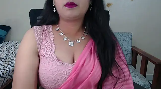 Snapshot of Inviting_Aanya chatting on March 2025 05:57:01 PM Inviting Aanya online show from March 2025 05:57:01 PM
