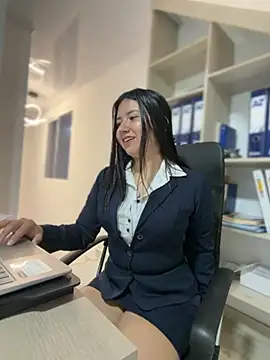 VAL PRINCESS online show from November 2025 12:10:01 AM