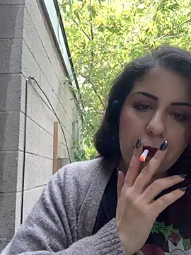 holyeroticss online show from October 2025 10:00:02 PM