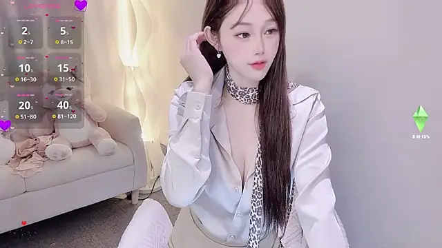 Snapshot of Kiss-18 chatting on October 2025 01:01:02 PM Kiss-18 online show from October 2025 01:01:02 PM