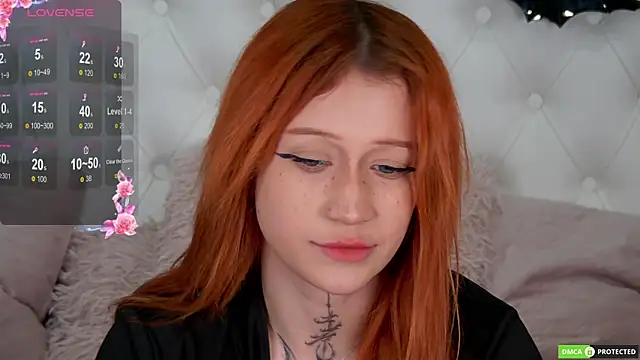 Eva Cramer online show from October 2025 01:45:02 PM