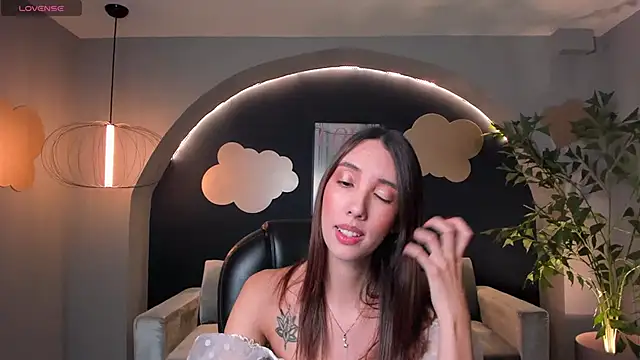 AnaisNin online show from January 2025 12:03:01 PM