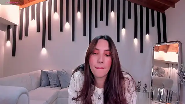 Snapshot of AnaisNin chatting on October 2025 03:26:02 AM AnaisNin online show from October 2025 03:26:02 AM