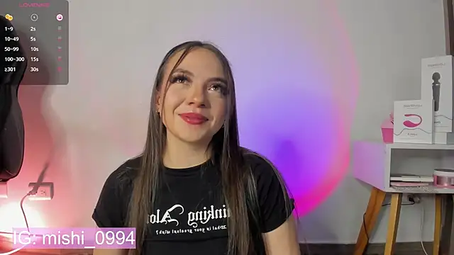 Snapshot of Shani_tay chatting on December 2024 04:53:02 AM Shani tay online show from December 2024 04:53:02 AM