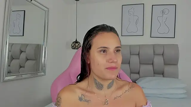 Snapshot of Susan-Sweet-7 chatting on October 2025 07:57:02 PM Susan-Sweet-7 online show from October 2025 07:57:02 PM