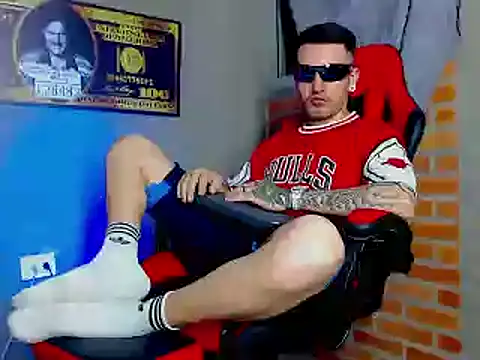 smoker445 online show from January 2025 08:14:02 AM