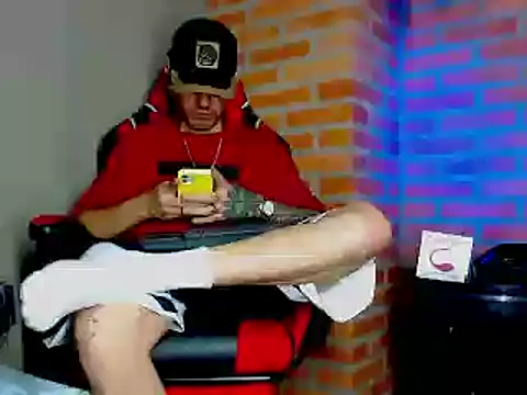 smoker445 online show from January 2025 01:44:01 AM