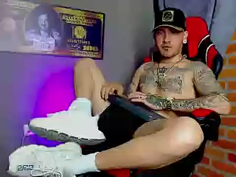 smoker445 online show from January 2025 02:26:02 AM