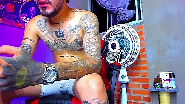 Snapshot of smoker445 chatting on October 2025 12:08:01 AM smoker445 online show from October 2025 12:08:01 AM