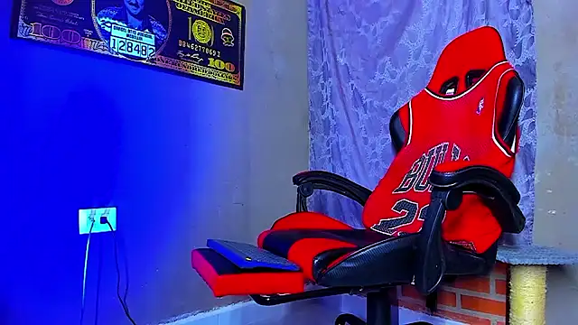 Snapshot of smoker445 chatting on October 2025 10:34:02 AM smoker445 online show from October 2025 10:34:02 AM