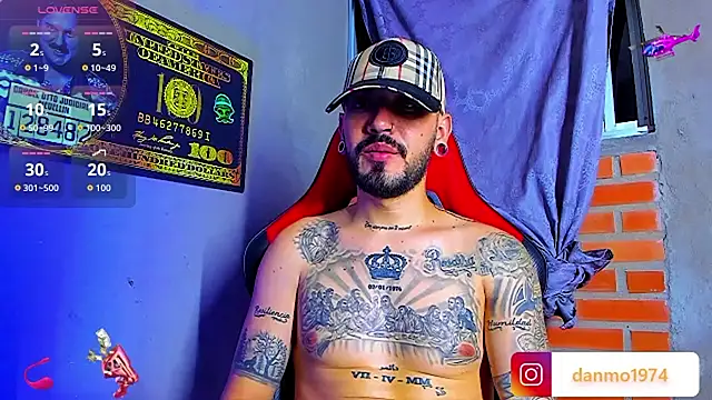 Snapshot of smoker445 chatting on November 2025 08:04:01 AM smoker445 online show from November 2025 08:04:01 AM