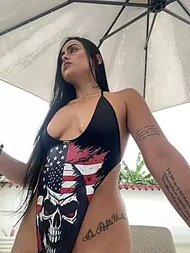 Snapshot of Alexandra_duque chatting on January 2025 08:02:02 PM Alexandra duque online show from January 2025 08:02:02 PM