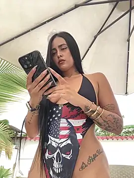 Snapshot of Alexandra_duque chatting on March 2025 06:51:02 PM Alexandra duque online show from March 2025 06:51:02 PM