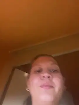 Snapshot of andreinitahg chatting on December 2024 11:45:01 PM andreinitahg online show from December 2024 11:45:01 PM