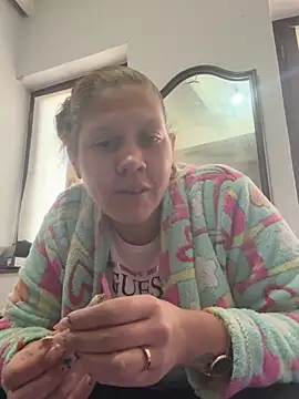 Snapshot of andreinitahg chatting on January 2025 11:17:01 AM andreinitahg online show from January 2025 11:17:01 AM