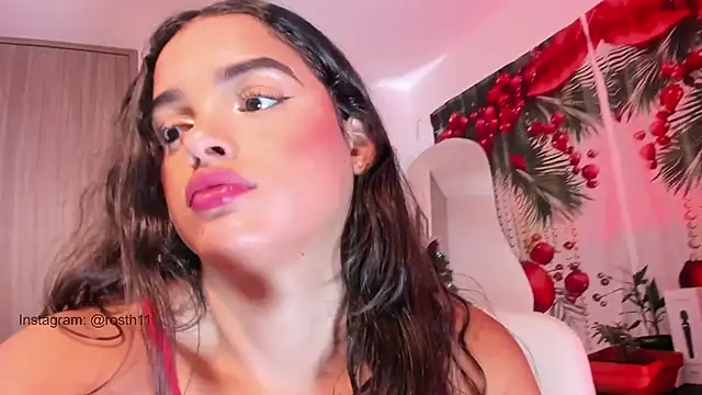 rossth1 online show from December 2024 11:02:02 PM