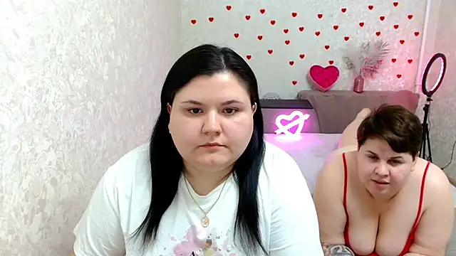 BeckyAndHellen online show from March 2025 08:54:01 PM