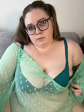 Chloe WS online show from December 2024 12:01:01 PM