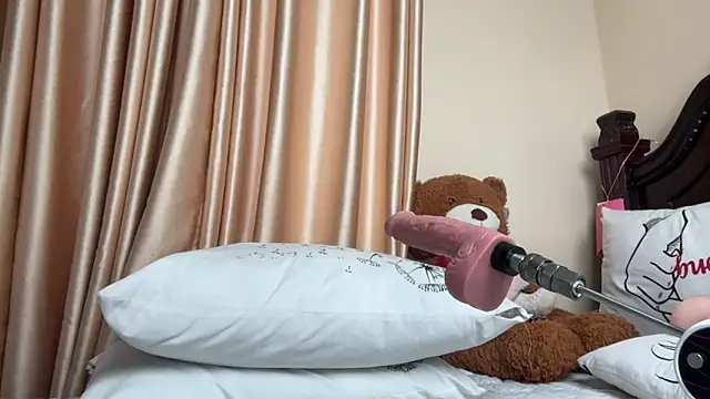 Snapshot of SexyAudreyFuck chatting on September 2025 12:04:01 AM SexyAudreyFuck online show from September 2025 12:04:01 AM