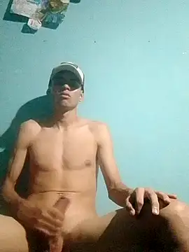 Denilgarri online show from November 2025 10:01:02 PM