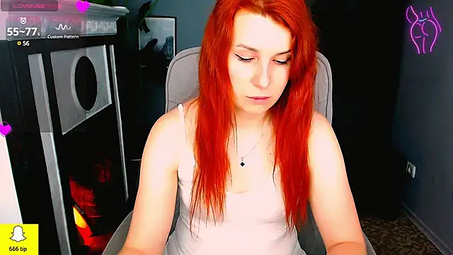 YrKiraXO online show from February 2025 06:58:02 AM