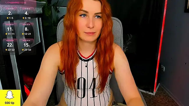 YrKiraXO online show from February 2025 10:15:02 AM