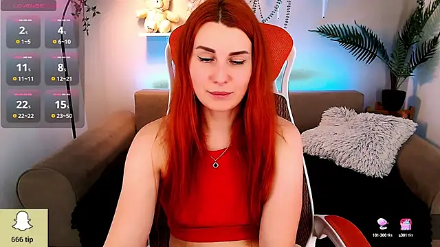 YrKiraXO online show from March 2025 02:04:02 AM