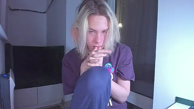 Snapshot of matt_spark chatting on March 2025 01:05:01 AM matt spark online show from March 2025 01:05:01 AM