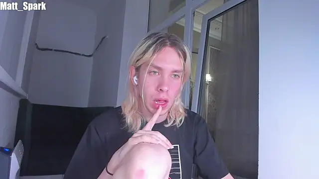 Snapshot of matt_spark chatting on March 2025 06:23:02 PM matt spark online show from March 2025 06:23:02 PM