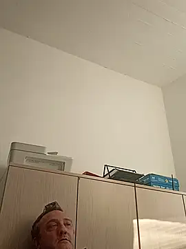 Snapshot of frabsx chatting on December 2024 02:19:02 PM frabsx online show from December 2024 02:19:02 PM