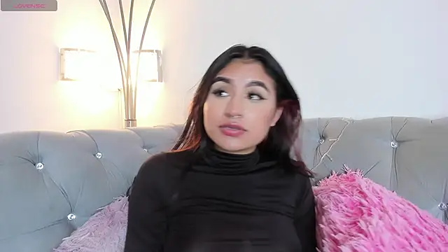 Zayda 1 online show from December 2024 10:13:02 PM
