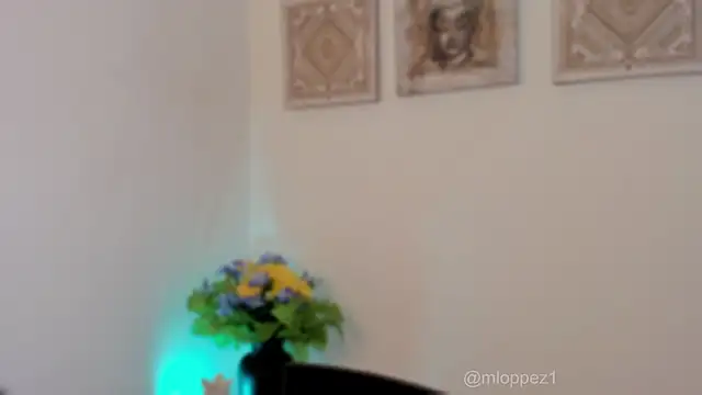 mariana lopez1 online show from March 2025 08:43:02 PM