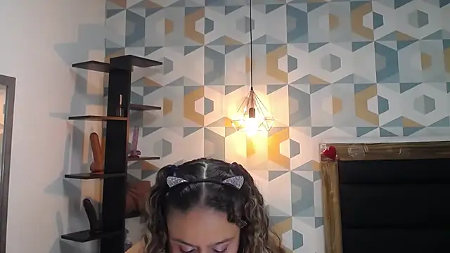 cameronglen online show from February 2025 09:10:02 AM
