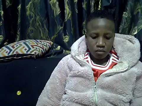 Snapshot of Spicey_diana chatting on November 2025 01:24:01 PM Spicey diana online show from November 2025 01:24:01 PM