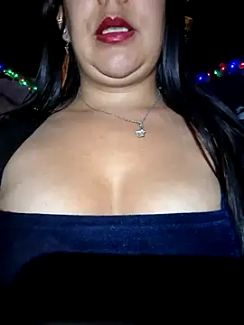 Bella keny online show from December 2024 04:04:01 PM