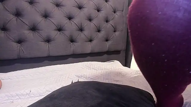 EmaGw online show from February 2025 02:59:01 AM