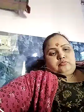 Snapshot of Kiyara7 chatting on January 2025 06:24:01 AM Kiyara7 online show from January 2025 06:24:01 AM