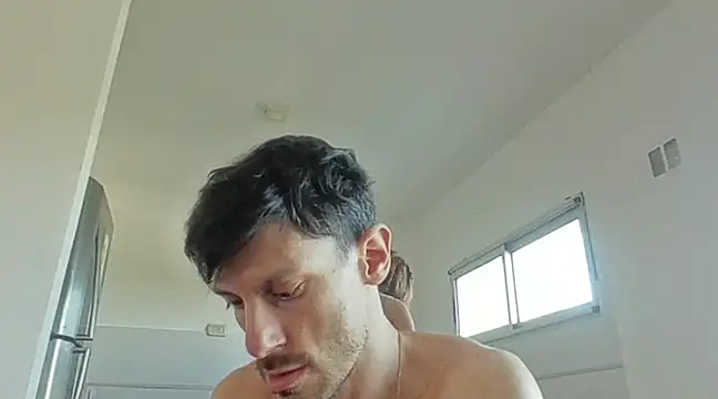 nicolaaaaas online show from January 2025 09:40:01 PM