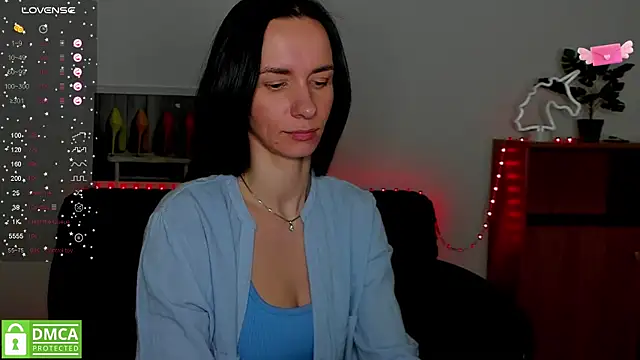 annakillianox online show from February 2025 05:57:02 PM