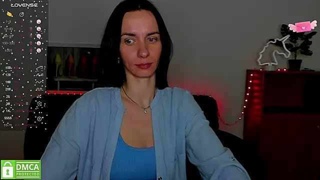 annakillianox online show from February 2025 12:27:02 PM