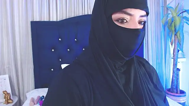 Uzra hayed online show from December 2024 07:56:01 PM