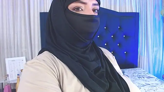 Uzra hayed online show from December 2024 10:50:01 PM
