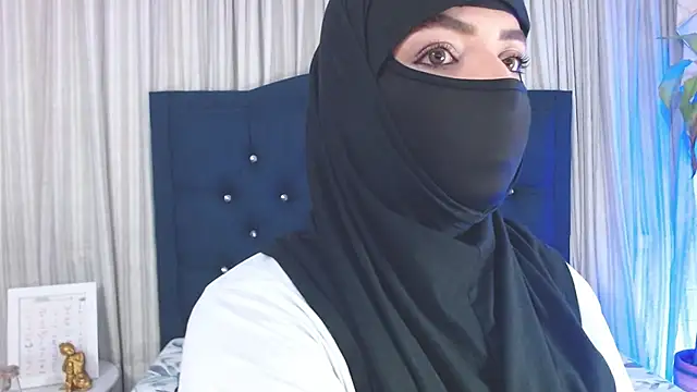 Uzra hayed online show from December 2024 07:37:02 PM