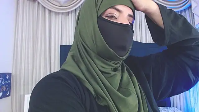 Uzra hayed online show from December 2024 12:14:02 AM
