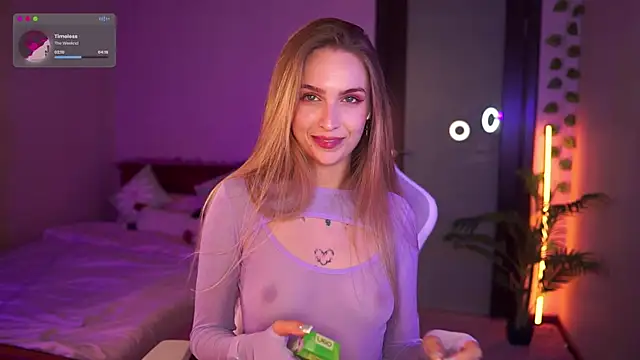 Kamila icee online show from October 2025 06:48:01 PM