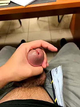 Snapshot of onbifeet chatting on November 2025 05:36:02 PM onbifeet online show from November 2025 05:36:02 PM