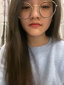 Snapshot of Krixxi22 chatting on February 2025 04:33:02 PM Krixxi22 online show from February 2025 04:33:02 PM