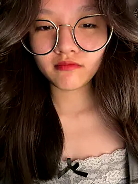 Snapshot of Krixxi22 chatting on September 2025 02:19:01 PM Krixxi22 online show from September 2025 02:19:01 PM