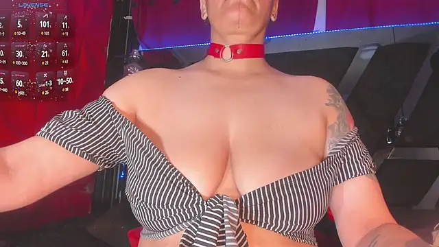 Taylor-hardcore online show from January 2025 01:56:02 PM