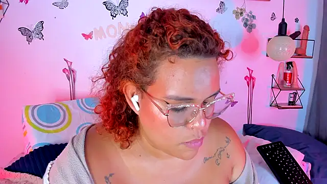 monicabbw  online show from September 2025 12:26:02 AM